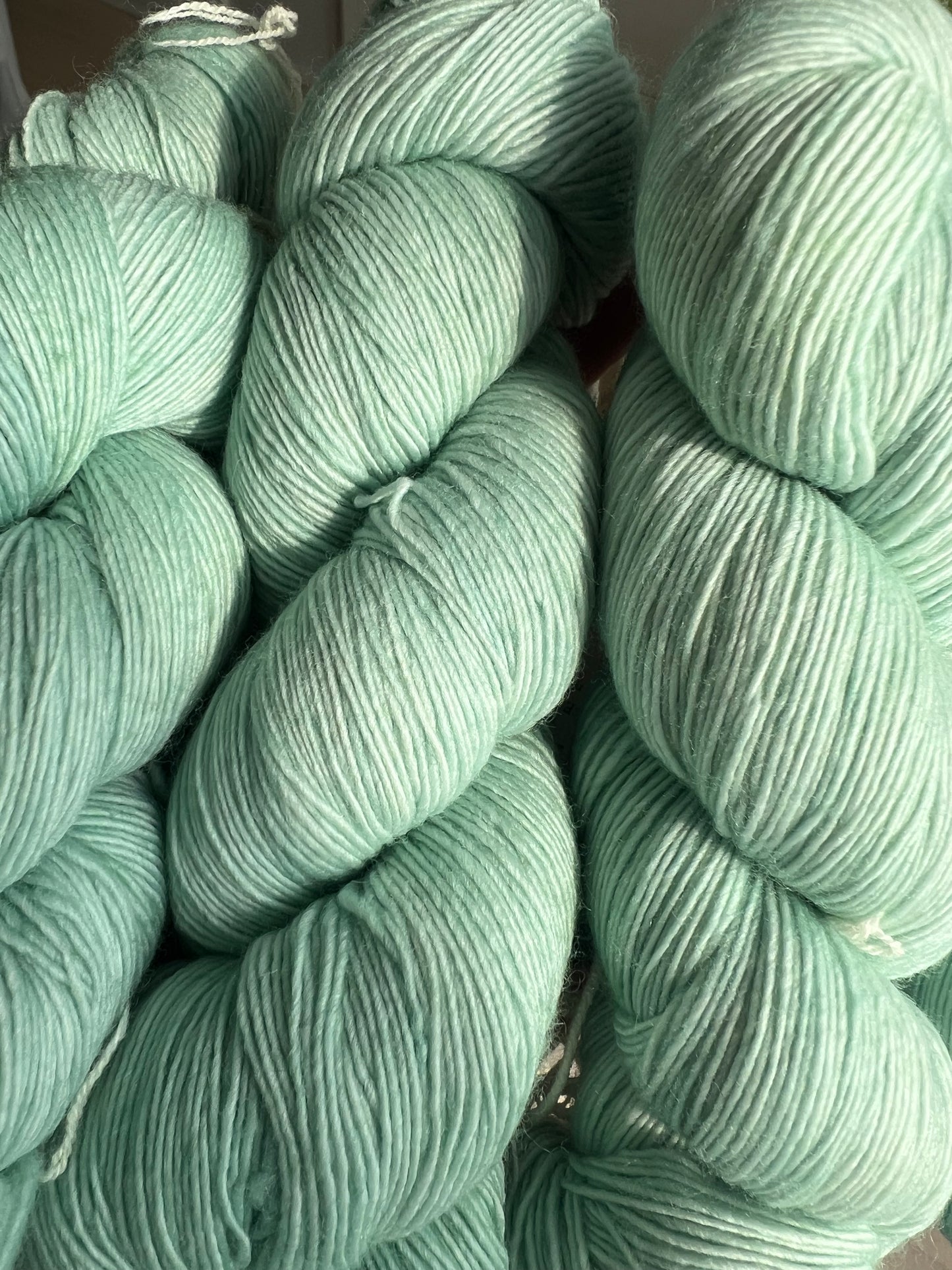 Malabrigo Lace 083 WATER GREEN